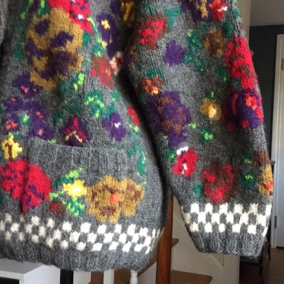 Oversized Chunky Knit Cardigan Sweater - Picture 8 of 8